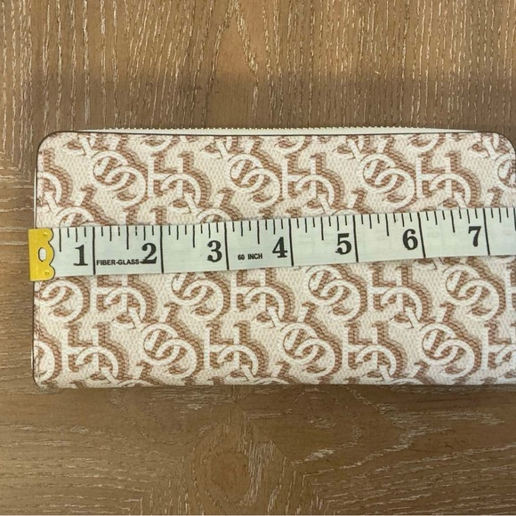 Coach Long Zip Around Wallet With Signature Monogram Print - Picture 5 of 5